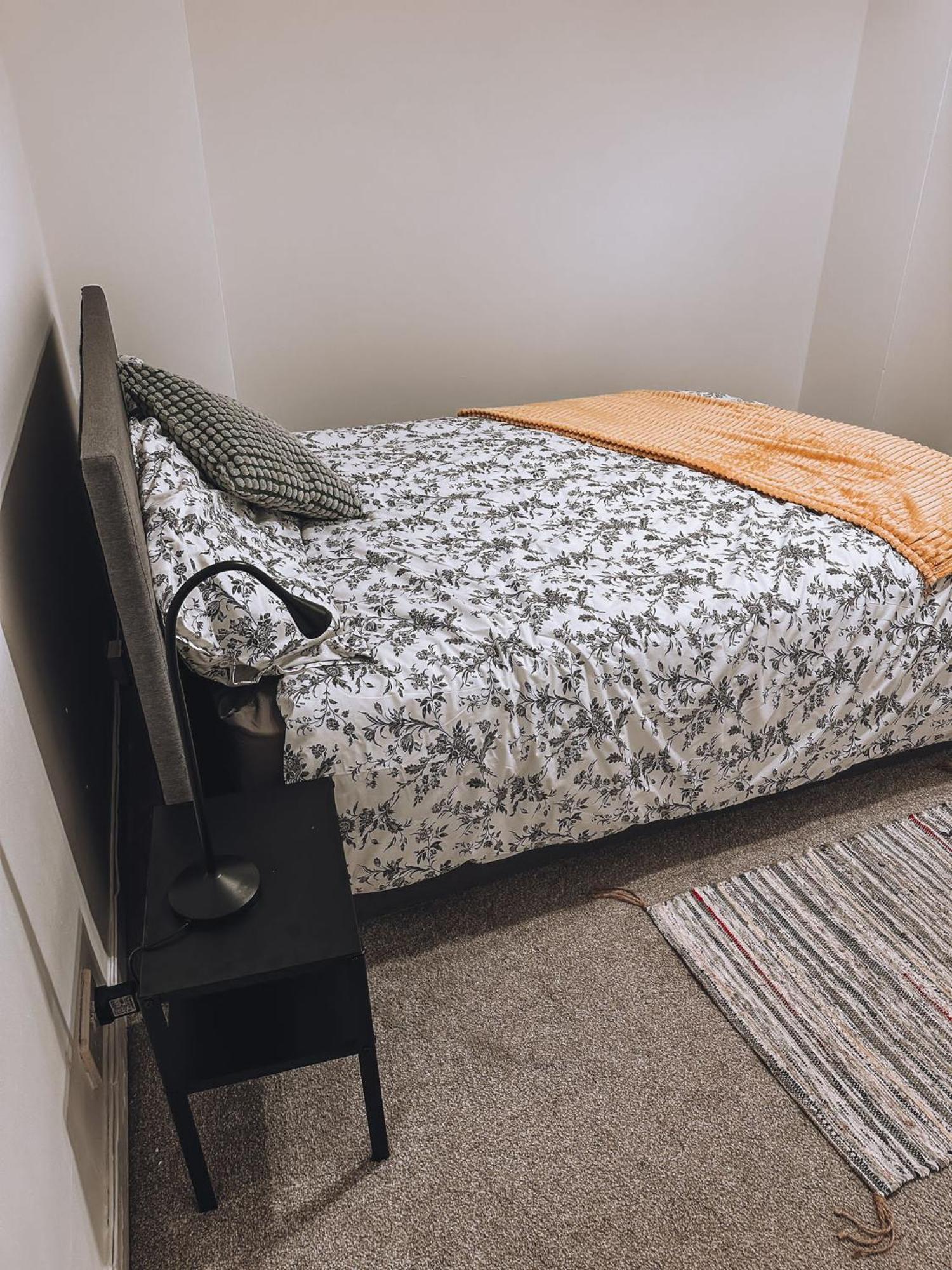 Cosy 2 Bedroom Apartment In Swiss Cottage. Londra Esterno foto